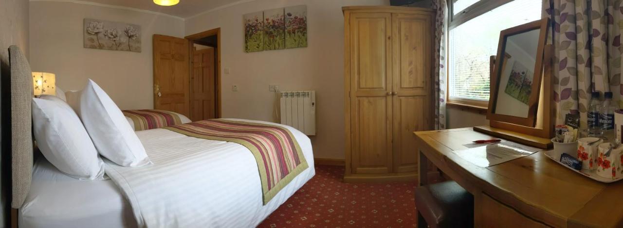 Homagen Bed & Breakfast Roybridge Buitenkant foto